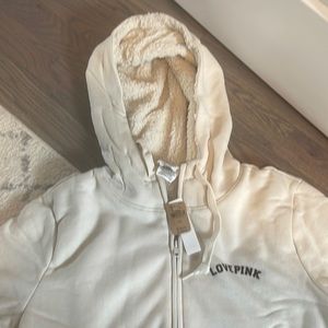 Pink VS Fleece Lined Zipper Sweatshirt Size Large Never Worn with tags